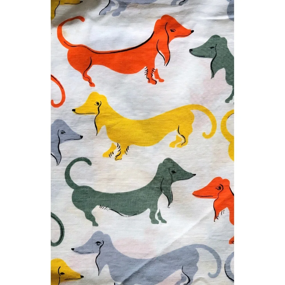 Vintage 50s/60s Dachshund Fabric Sausage Wiener Dog Print Cotton 32 x 44